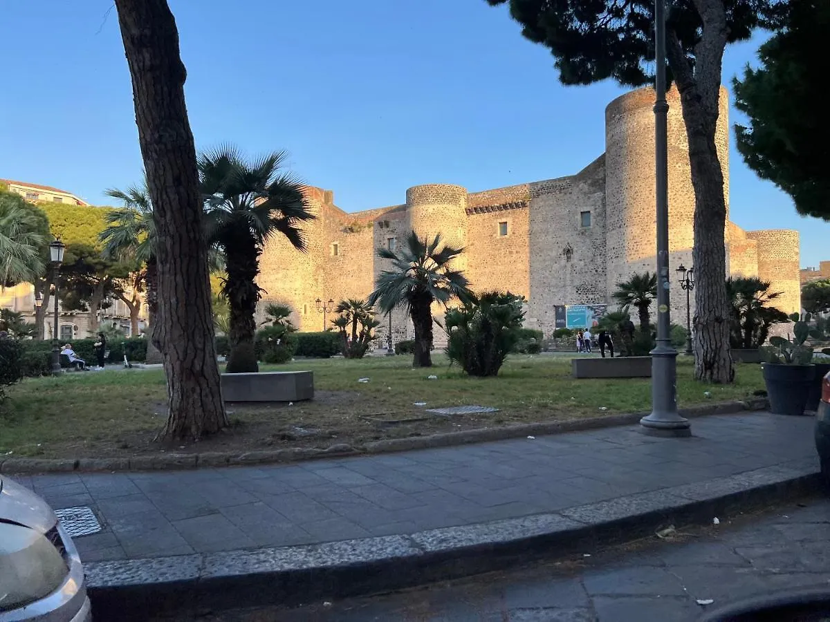 Novios 019 Holiday Home Catania Appartamento